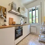 Casaviva - Lovely Trilo With Patio In * Rapallo